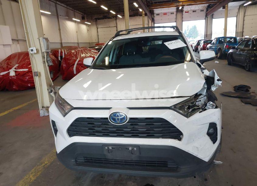 Photo 12 of 2021 Toyota Rav4 HYBRID XLE (VIN 4T3RWRFV8MU033987)