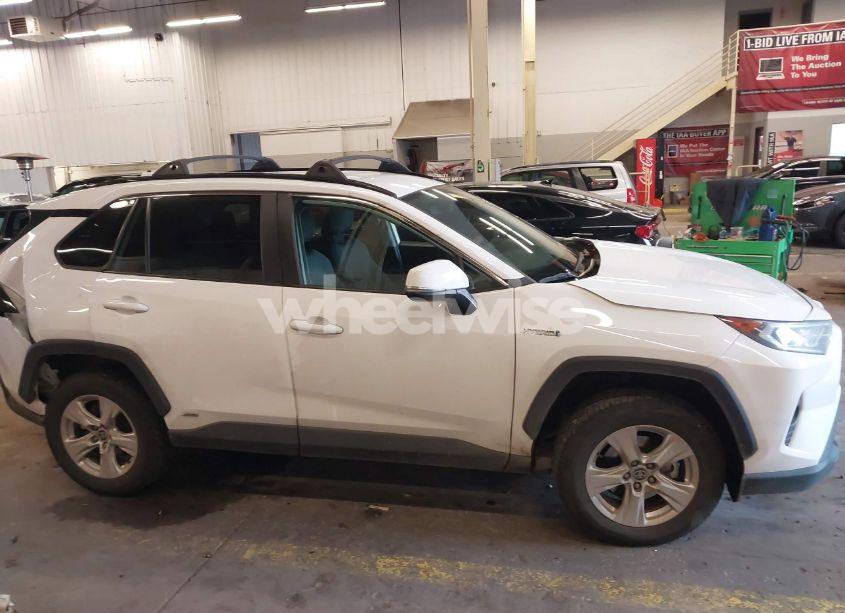 Photo 13 of 2021 Toyota Rav4 HYBRID XLE (VIN 4T3RWRFV8MU033987)