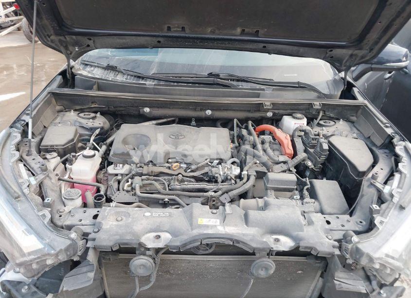 Photo 10 of 2022 Toyota Rav4 HYBRID XLE (VIN 4T3RWRFV8NU057580)