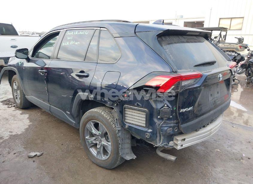 Photo 3 of 2022 Toyota Rav4 HYBRID XLE (VIN 4T3RWRFV8NU057580)
