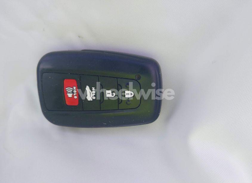 Photo 11 of 2022 Toyota Rav4 HYBRID XLE (VIN 4T3RWRFV8NU060446)