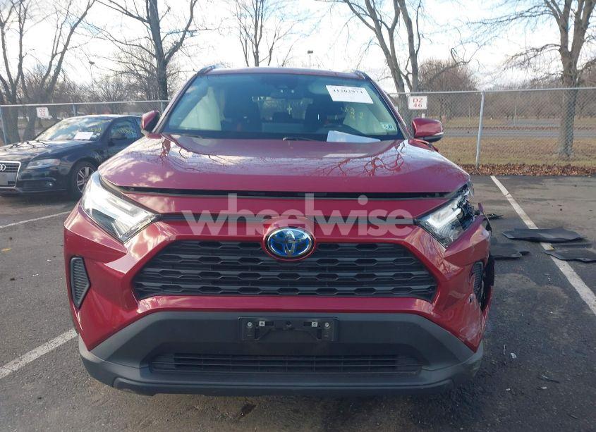 Photo 13 of 2022 Toyota Rav4 HYBRID XLE (VIN 4T3RWRFV8NU060446)