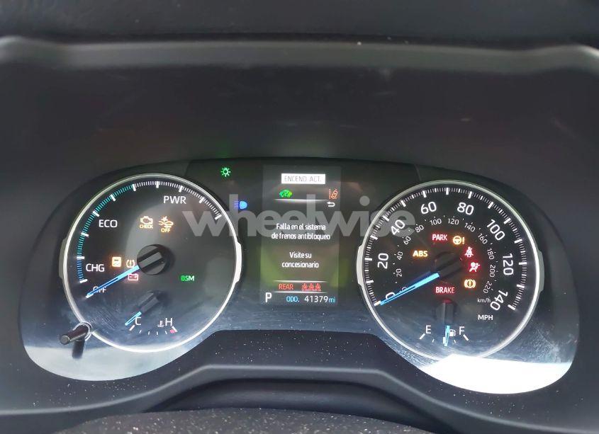 Photo 7 of 2022 Toyota Rav4 HYBRID XLE (VIN 4T3RWRFV8NU060446)