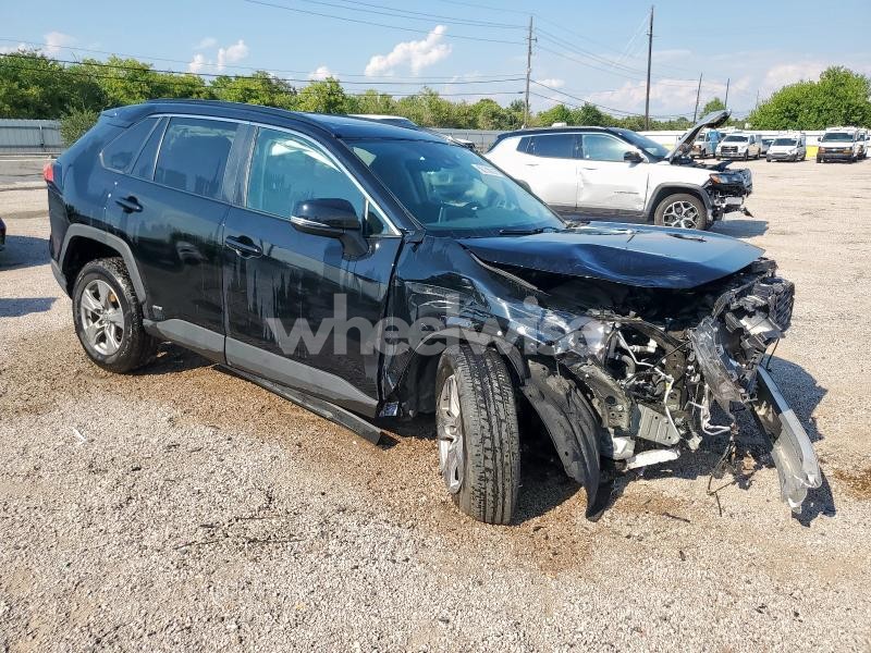 Photo 4 of 2024 TOYOTA RAV4 XLE (VIN 4T3RWRFV8RU125754)