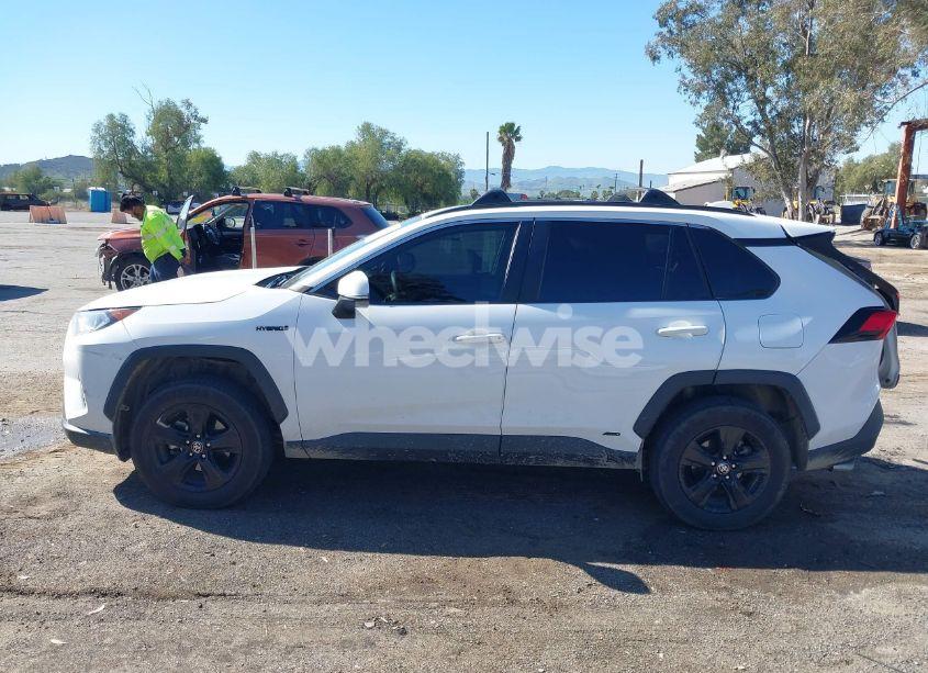 Photo 14 of 2021 Toyota Rav4 HYBRID XLE (VIN 4T3RWRFV9MU022626)