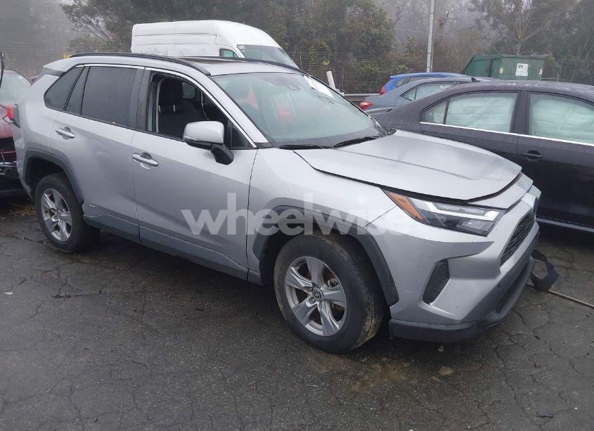 2022 Toyota Rav4 HYBRID XLE (VIN 4T3RWRFV9NU051982) main photo