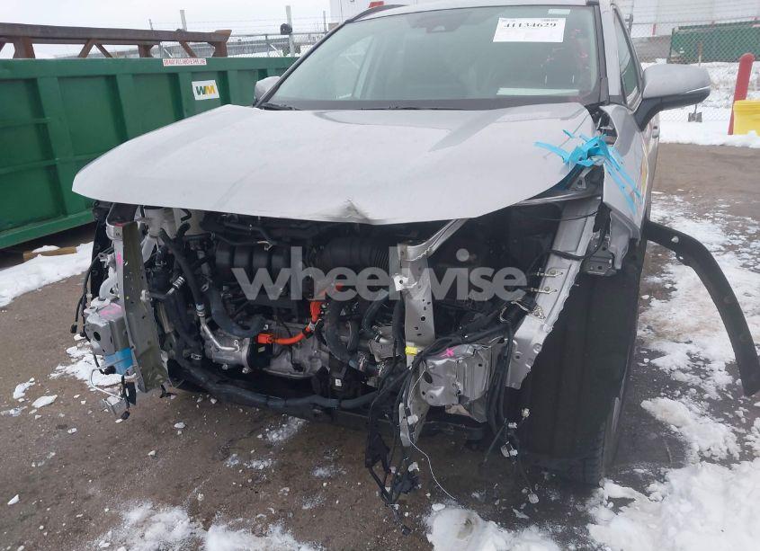 Photo 6 of 2022 Toyota Rav4 HYBRID XLE (VIN 4T3RWRFV9NU064022)