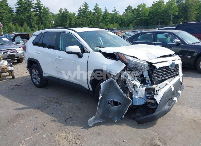2022 Toyota Rav4 HYBRID XLE (VIN 4T3RWRFV9NU065039) main photo