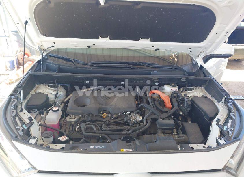 Photo 10 of 2022 Toyota Rav4 HYBRID XLE (VIN 4T3RWRFV9NU069771)