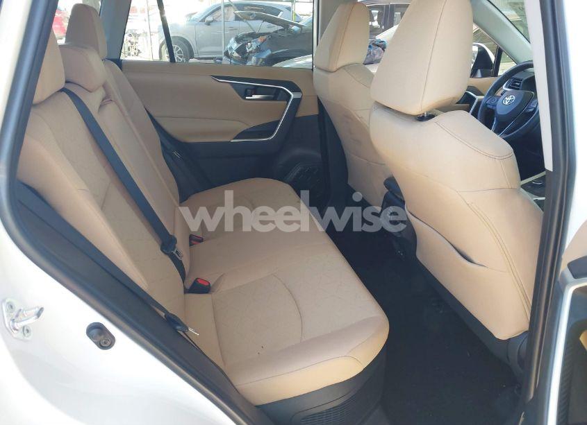 Photo 8 of 2022 Toyota Rav4 HYBRID XLE (VIN 4T3RWRFV9NU069771)