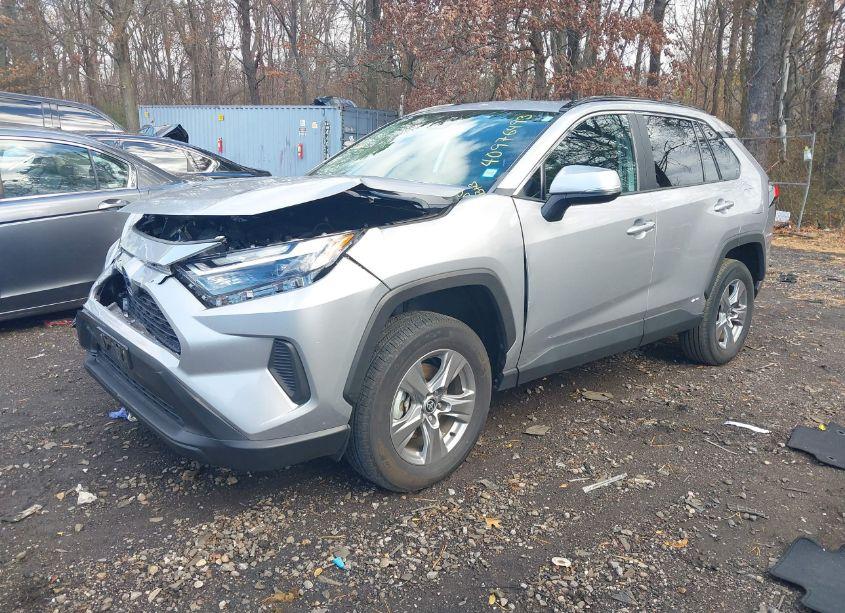 Photo 2 of 2023 Toyota Rav4 HYBRID XLE (VIN 4T3RWRFV9PU089182)