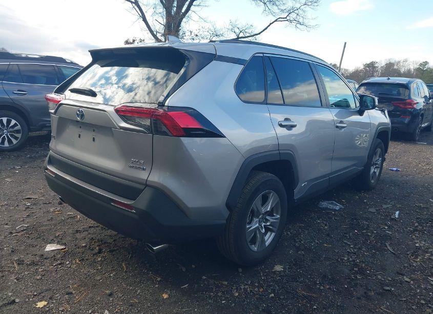 Photo 4 of 2023 Toyota Rav4 HYBRID XLE (VIN 4T3RWRFV9PU089182)