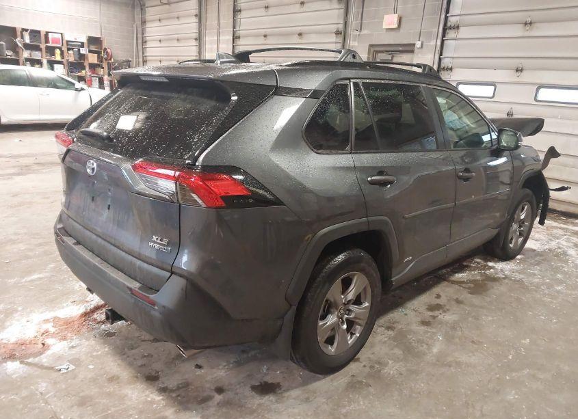 Photo 4 of 2023 Toyota Rav4 HYBRID XLE (VIN 4T3RWRFV9PU104599)