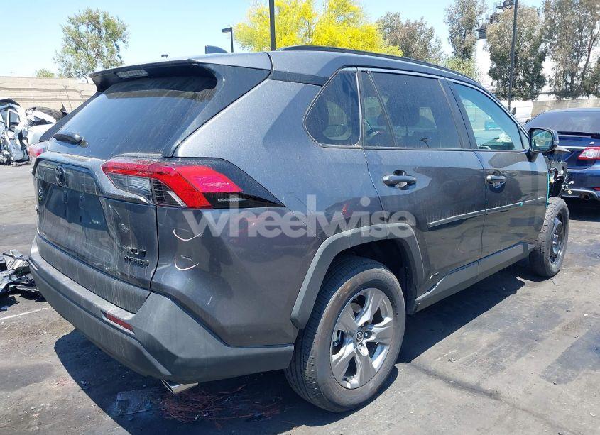 Photo 4 of 2024 Toyota Rav4 HYBRID XLE (VIN 4T3RWRFV9RU156396)