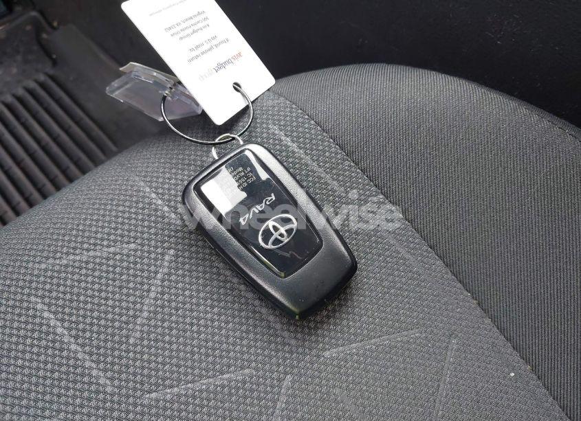 Photo 11 of 2025 Toyota Rav4 HYBRID XLE (VIN 4T3RWRFV9SU164875)