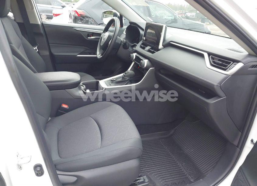 Photo 5 of 2025 Toyota Rav4 HYBRID XLE (VIN 4T3RWRFV9SU164875)