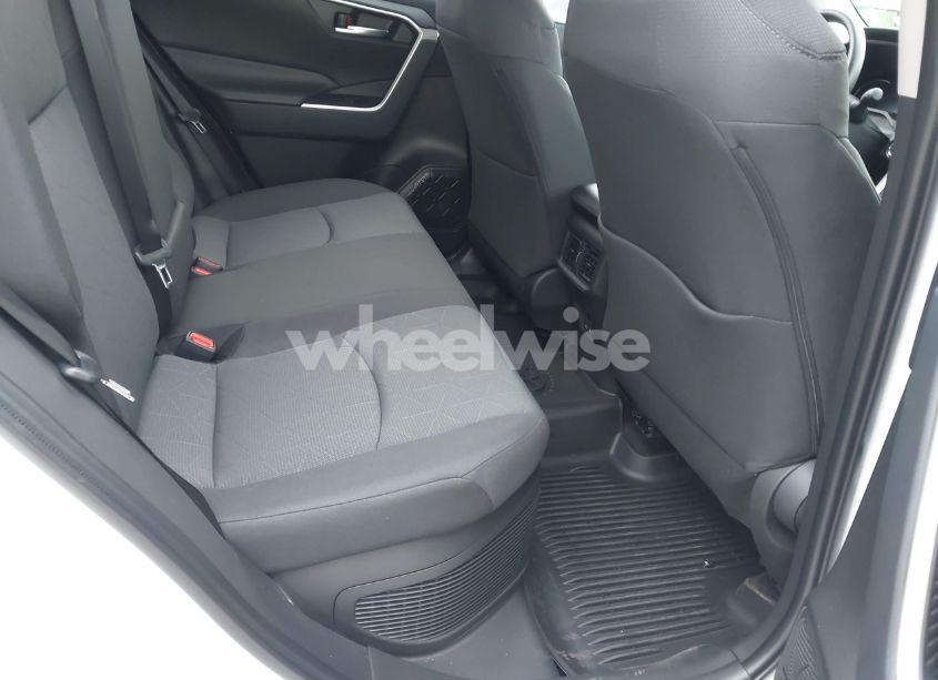 Photo 8 of 2025 Toyota Rav4 HYBRID XLE (VIN 4T3RWRFV9SU164875)
