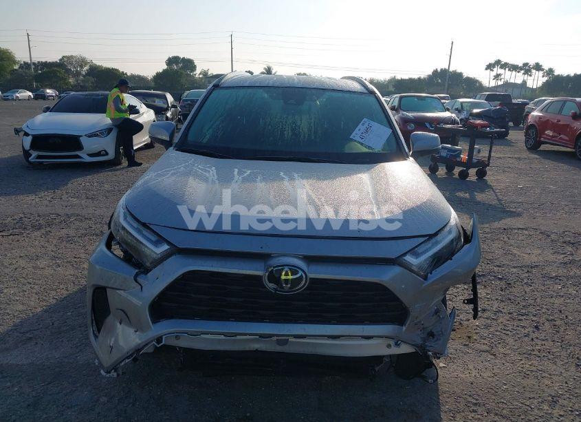 Photo 12 of 2025 Toyota Rav4 HYBRID XLE (VIN 4T3RWRFV9SU167226)