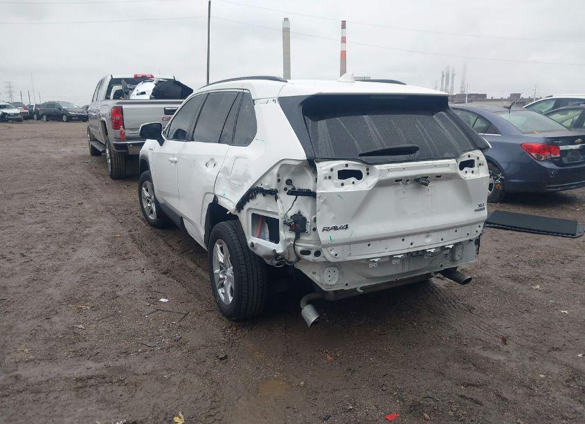 Photo 3 of 2020 Toyota Rav4 HYBRID XLE (VIN 4T3RWRFVXLU004912)