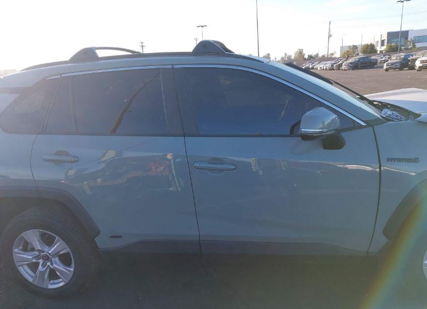 Photo 14 of 2021 Toyota Rav4 HYBRID XLE (VIN 4T3RWRFVXMU038494)