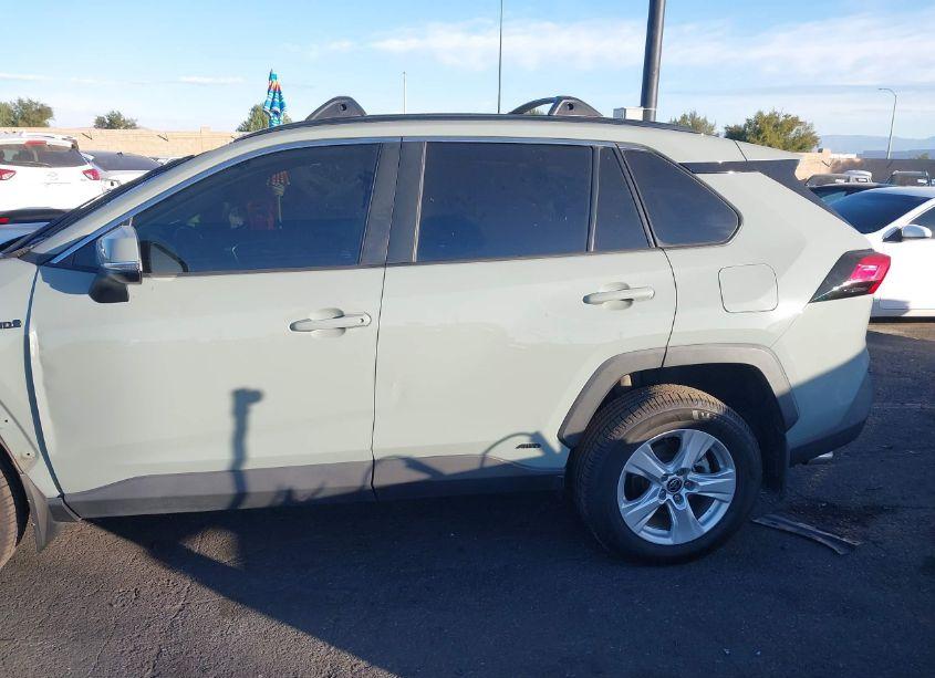 Photo 15 of 2021 Toyota Rav4 HYBRID XLE (VIN 4T3RWRFVXMU038494)