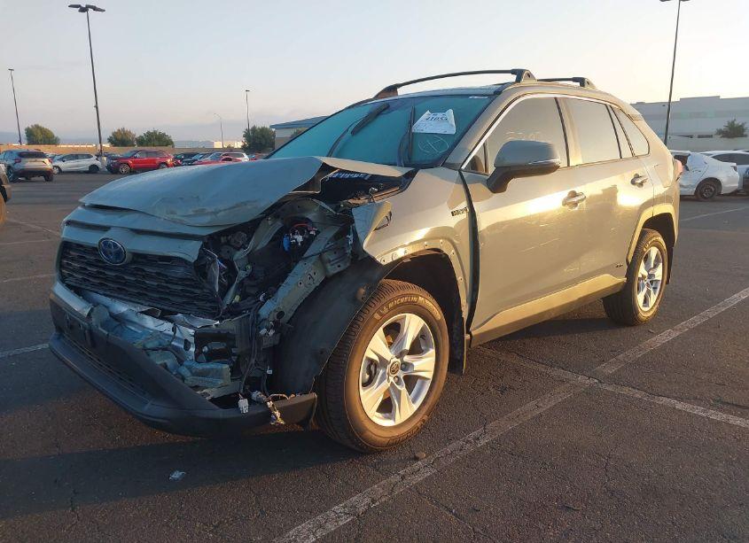 Photo 2 of 2021 Toyota Rav4 HYBRID XLE (VIN 4T3RWRFVXMU038494)