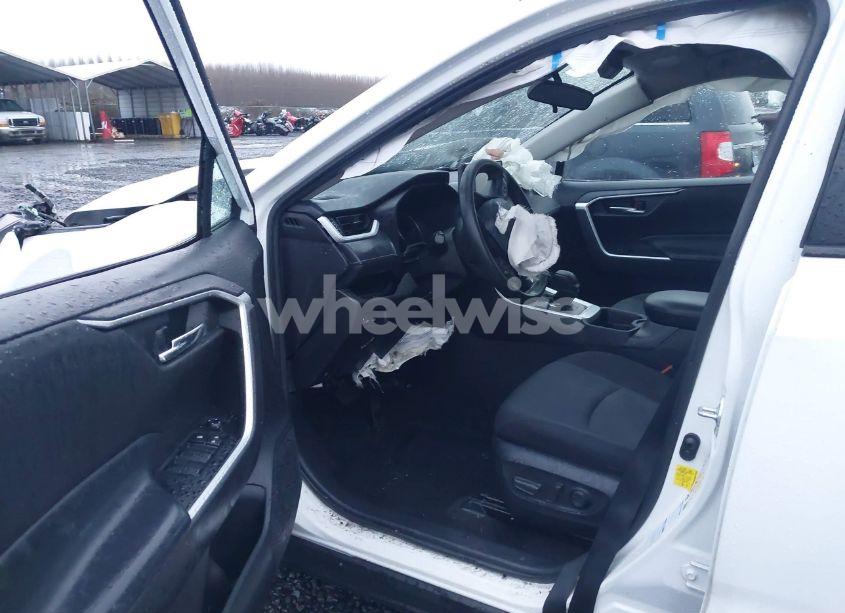 Photo 5 of 2021 Toyota Rav4 HYBRID XLE (VIN 4T3RWRFVXMU040343)