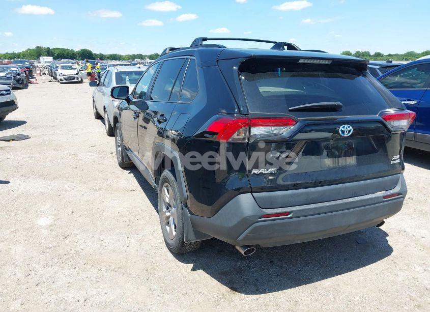 Photo 3 of 2022 Toyota Rav4 HYBRID XLE (VIN 4T3RWRFVXNU061162)