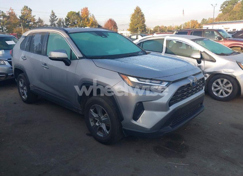 2022 Toyota Rav4 HYBRID XLE (VIN 4T3RWRFVXNU075319) main photo