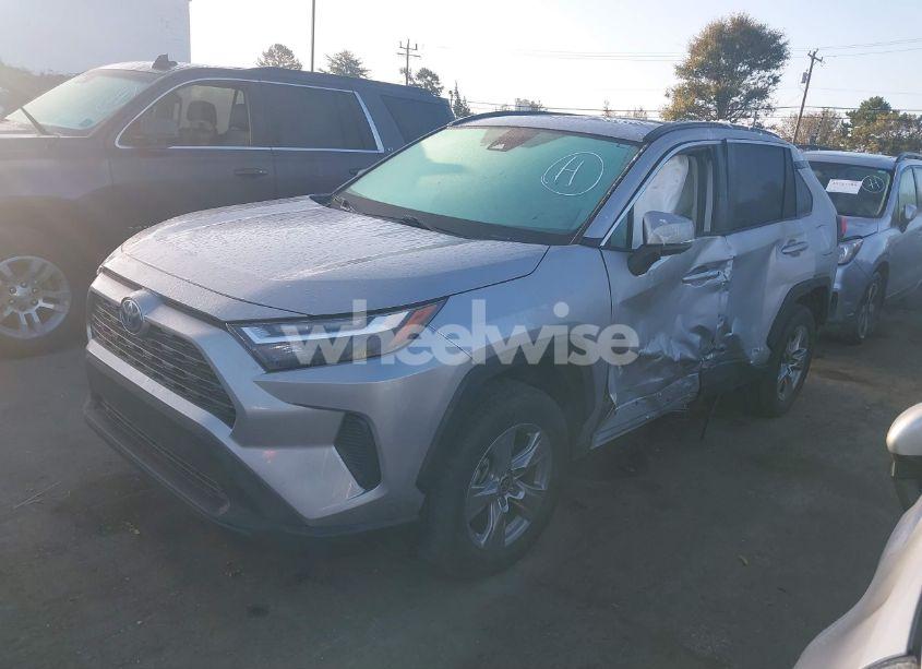 Photo 2 of 2022 Toyota Rav4 HYBRID XLE (VIN 4T3RWRFVXNU075319)