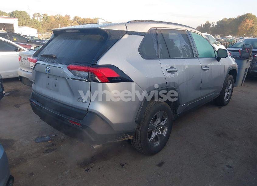 Photo 4 of 2022 Toyota Rav4 HYBRID XLE (VIN 4T3RWRFVXNU075319)