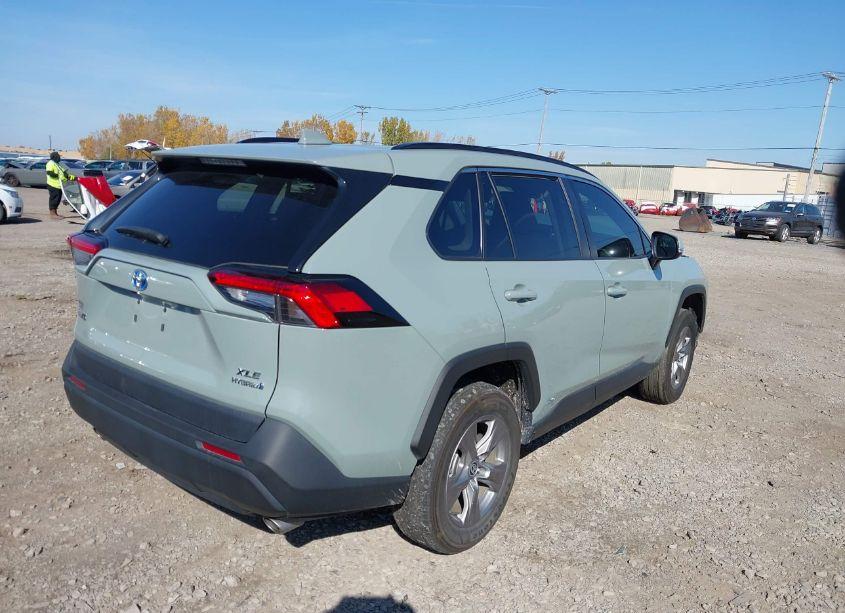 Photo 4 of 2023 Toyota Rav4 HYBRID XLE (VIN 4T3RWRFVXPU087991)