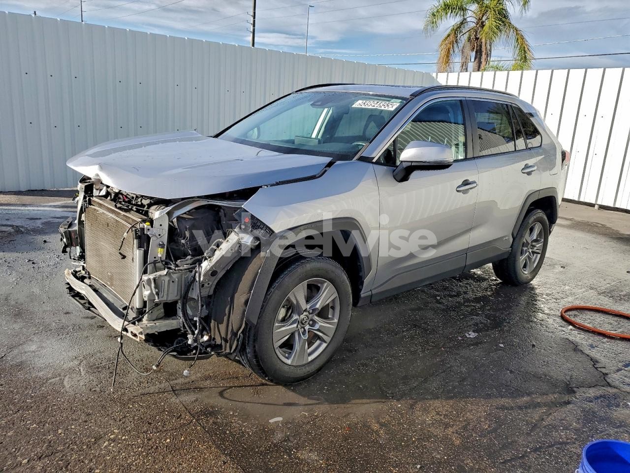 2023 TOYOTA RAV4 XLE (VIN 4T3RWRFVXPU093791) main photo