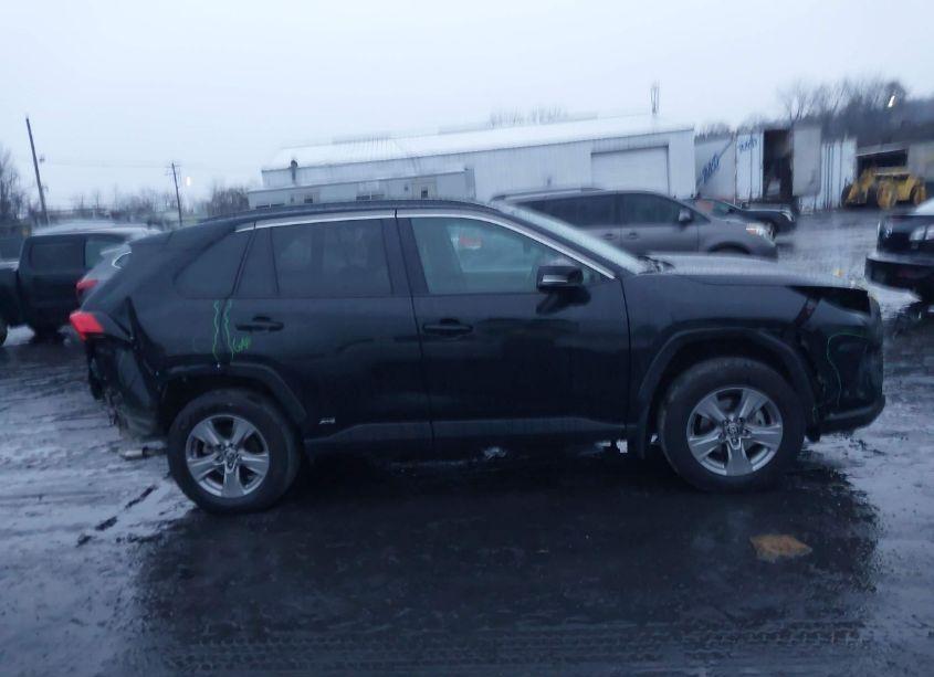 Photo 13 of 2023 Toyota Rav4 HYBRID XLE (VIN 4T3RWRFVXPU102764)