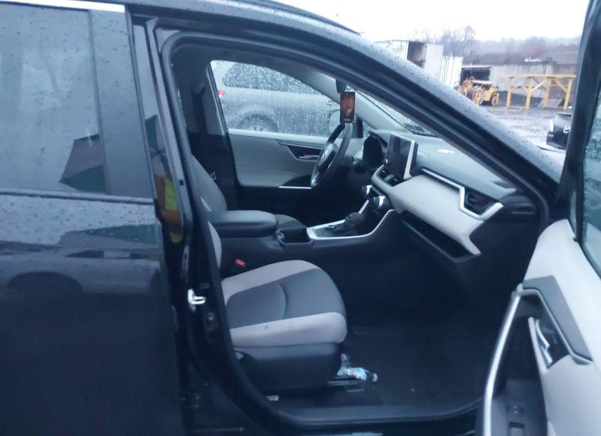 Photo 5 of 2023 Toyota Rav4 HYBRID XLE (VIN 4T3RWRFVXPU102764)