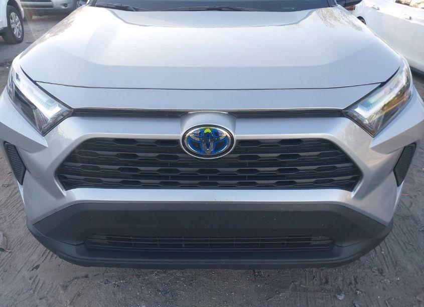 Photo 12 of 2024 Toyota Rav4 HYBRID XLE (VIN 4T3RWRFVXRU114528)
