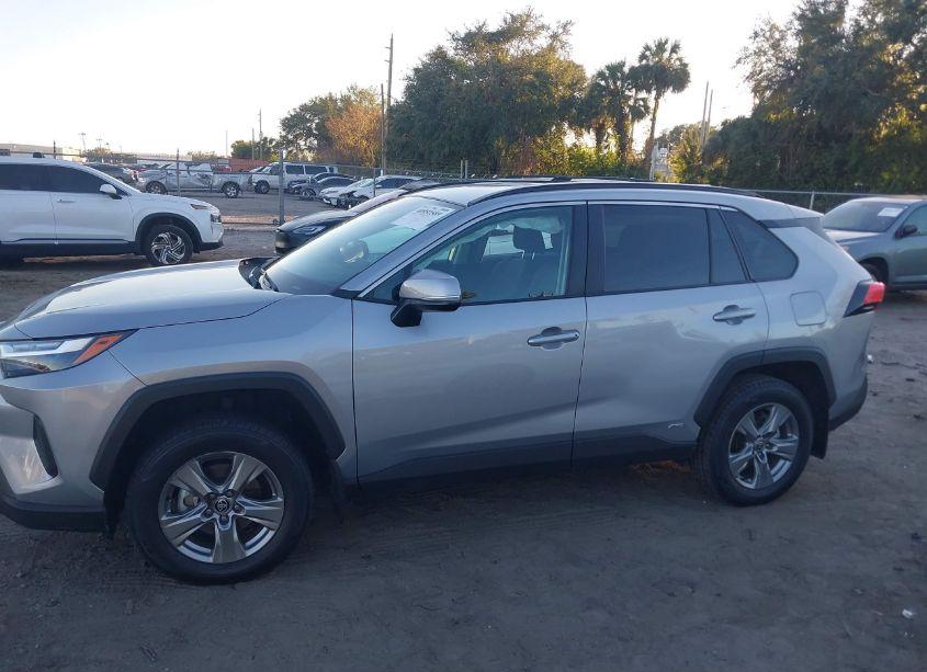 Photo 14 of 2024 Toyota Rav4 HYBRID XLE (VIN 4T3RWRFVXRU114528)