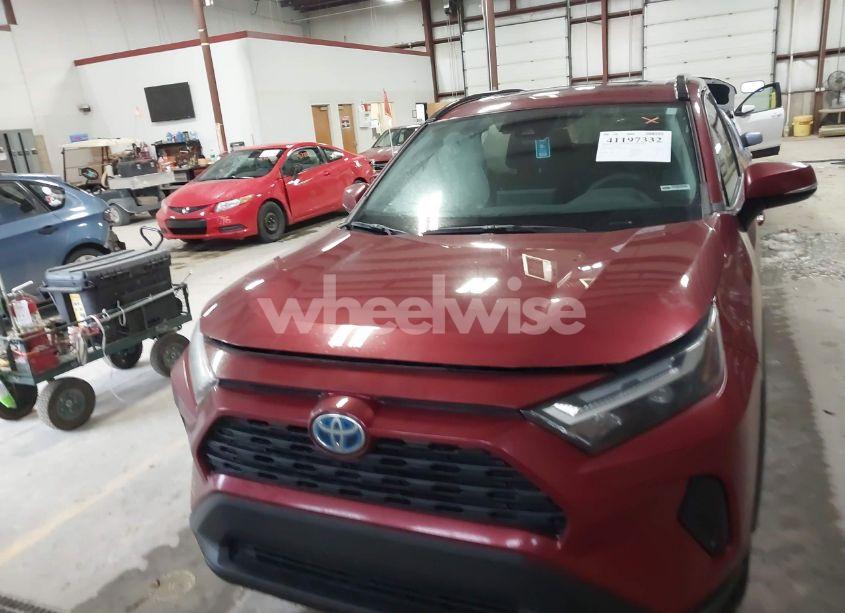 Photo 12 of 2024 Toyota Rav4 HYBRID XLE (VIN 4T3RWRFVXRU125934)