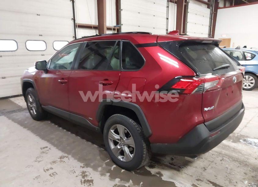 Photo 3 of 2024 Toyota Rav4 HYBRID XLE (VIN 4T3RWRFVXRU125934)