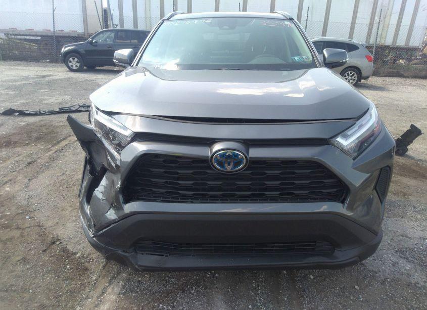 Photo 13 of 2024 Toyota Rav4 HYBRID XLE (VIN 4T3RWRFVXRU135590)