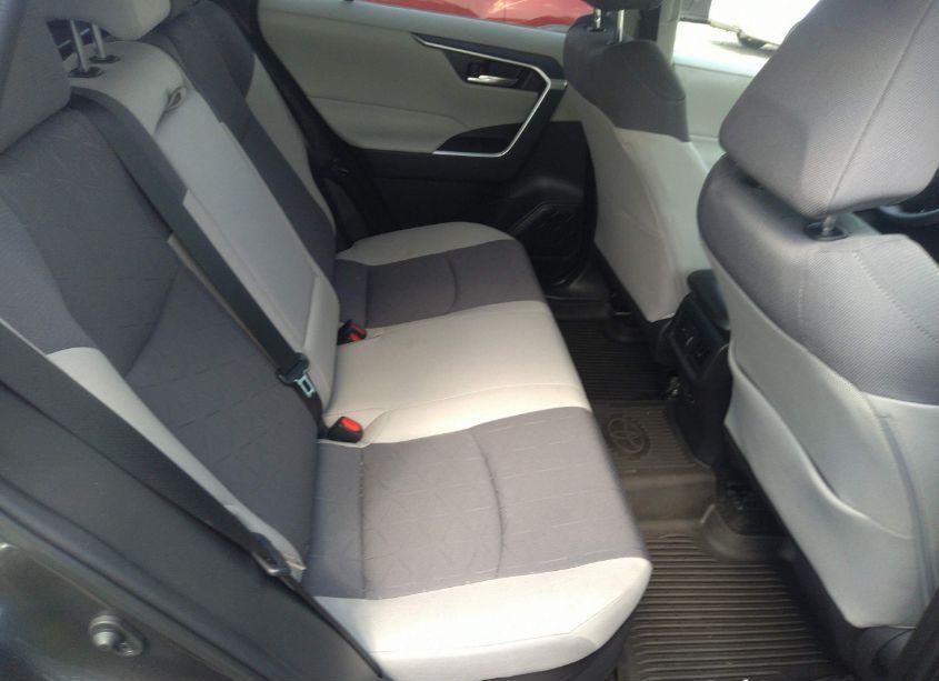 Photo 8 of 2024 Toyota Rav4 HYBRID XLE (VIN 4T3RWRFVXRU135590)