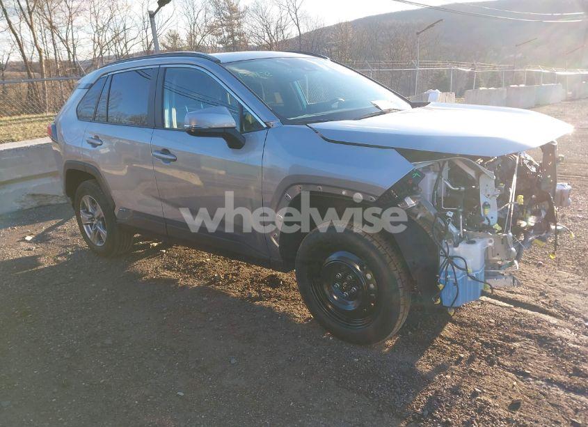 2024 Toyota Rav4 HYBRID XLE (VIN 4T3RWRFVXRU146637) main photo