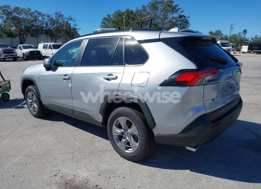 Photo 3 of 2024 Toyota Rav4 HYBRID XLE (VIN 4T3RWRFVXRU155306)