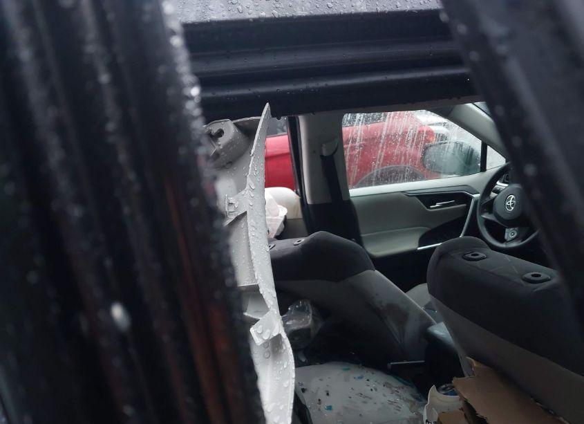 Photo 8 of 2024 Toyota Rav4 HYBRID XLE (VIN 4T3RWRFVXRU155760)