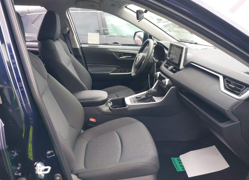 Photo 5 of 2024 Toyota Rav4 HYBRID XLE (VIN 4T3RWRFVXRU159260)