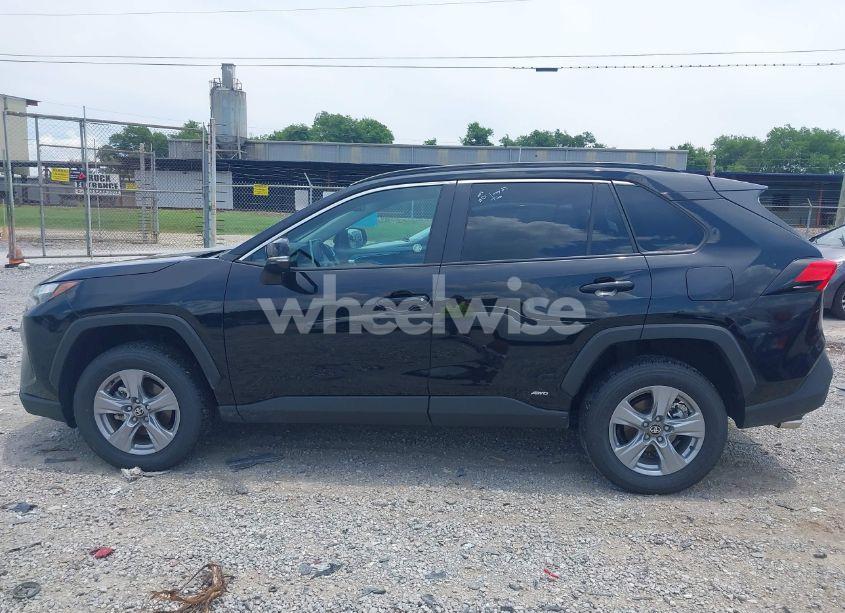 Photo 14 of 2025 Toyota Rav4 HYBRID XLE (VIN 4T3RWRFVXSU177165)