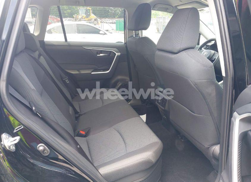Photo 8 of 2025 Toyota Rav4 HYBRID XLE (VIN 4T3RWRFVXSU177165)