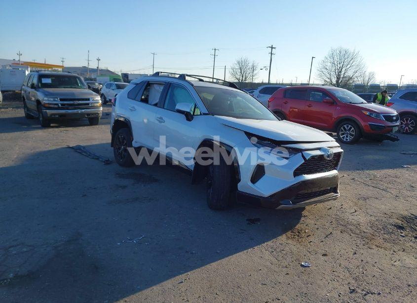 2023 Toyota Rav4 HYBRID SE (VIN 4T3T6RFV0PU110247) main photo