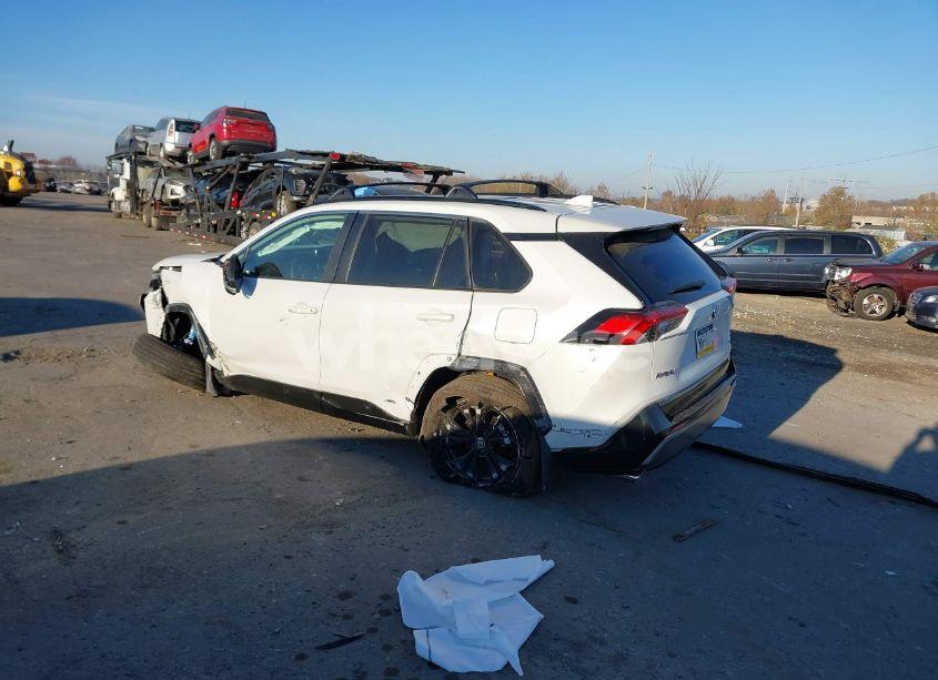 Photo 3 of 2023 Toyota Rav4 HYBRID SE (VIN 4T3T6RFV0PU110247)