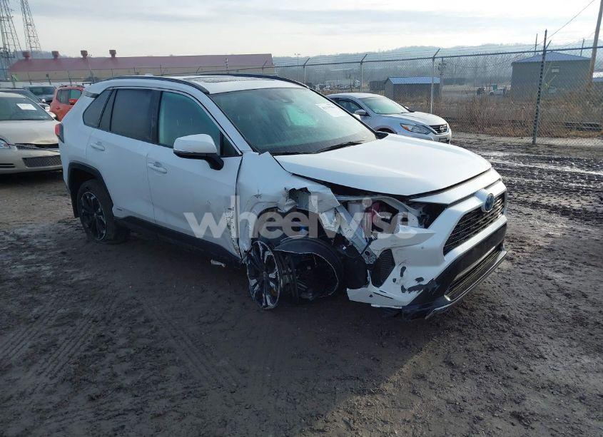 2024 Toyota Rav4 HYBRID SE (VIN 4T3T6RFV0RU143770) main photo